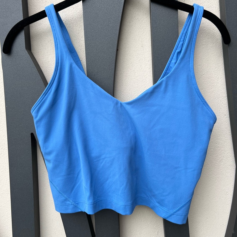 Blue align tank